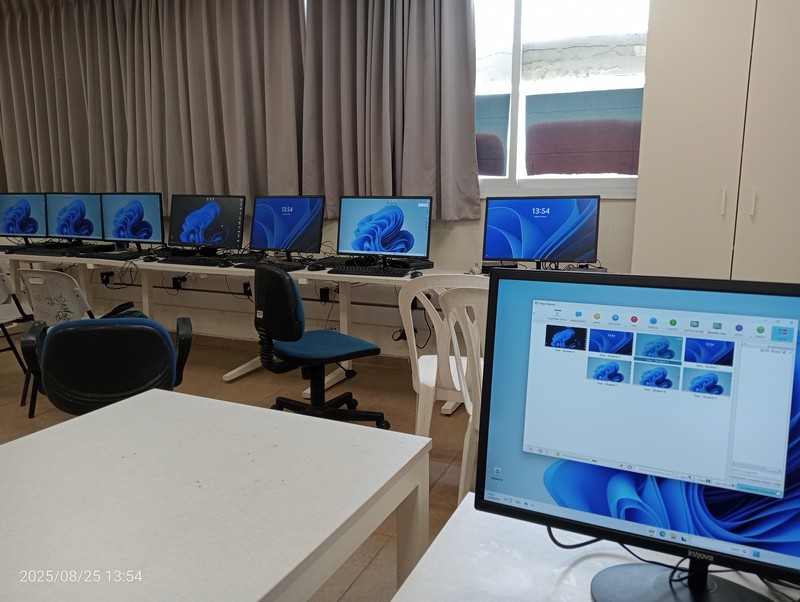 תוכנת שליטה על מחשבי התלמידים